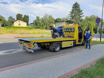 Laweta 24 Rybnik - pomoc drogowa holowanie